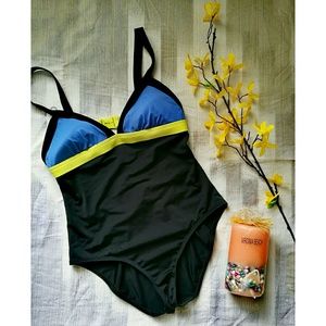 LANDS END black blue  colorblock swimsuit Size 6